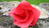Origami - Elmas Biçiminde Gül Tasarımı