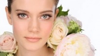 Chanel - Lisa Eldridge İle Jessica Biel Makyajı Uygulaması