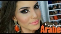Yaratıcı Renkli Arap Göz Makyajı Uygulaması
